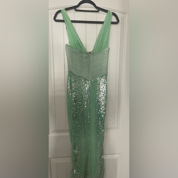 House of CB Thala Corset Bodice Sequin Cocktail Dress - Picture 4 of 12